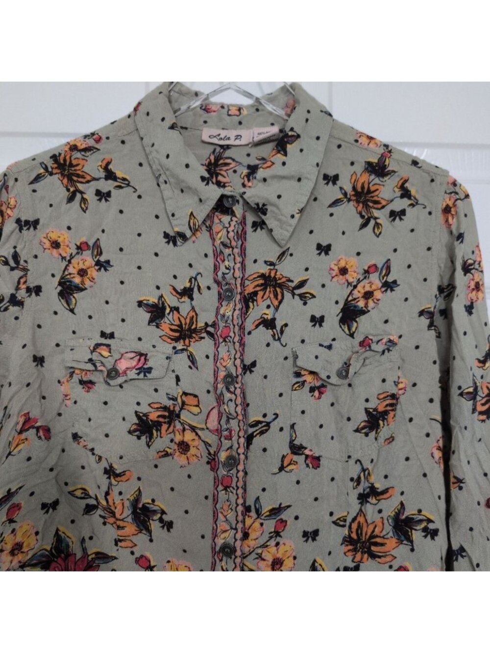 Lola P Floral Shirt Womens Size Large Green Boho Roll Tab Sleeves Button Front - Picture 4 of 12